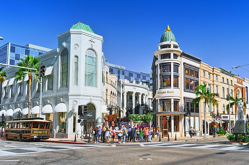 View of the fashionable street Rodeo Drive in Los Angeles. Editorial credit: V_E / Shutterstock.com