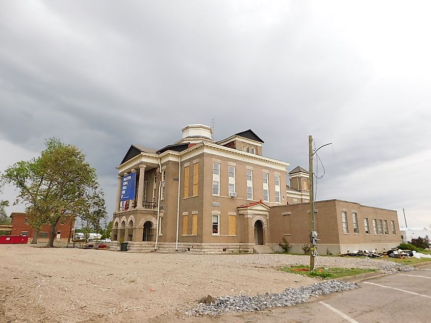 Sharkey County Courthouse in Rolling Fork, Mississippi