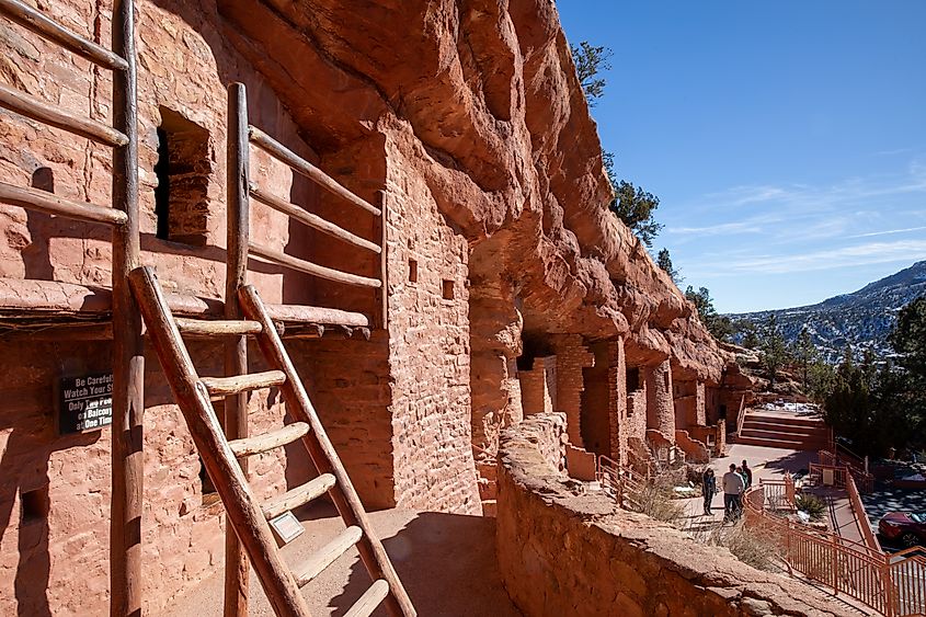 Red rocks of Manitou Springs cliff dwellings