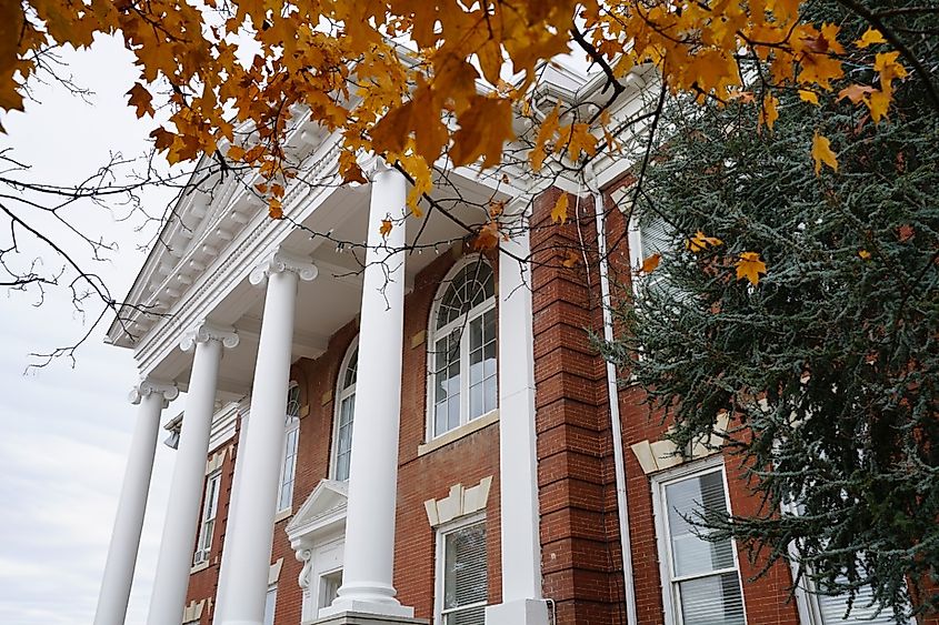 Historical building in Paris, Arkansas during autumn