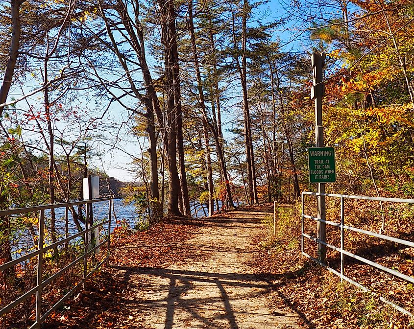 A trail at Lake Accotink, Springfield, northern Virginia in autumn/ fall.