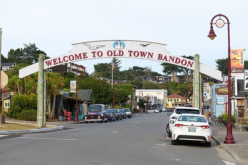 Sign welcoming visitors to Old Town Bandon, Oregon.