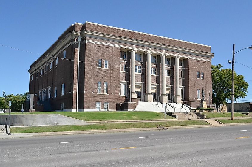 Independence, Kansas. In Wikipedia. https://en.wikipedia.org/wiki/Independence,_Kansas By 25or6to4 - Own work, CC BY-SA 4.0, https://commons.wikimedia.org/w/index.php?curid=62090945