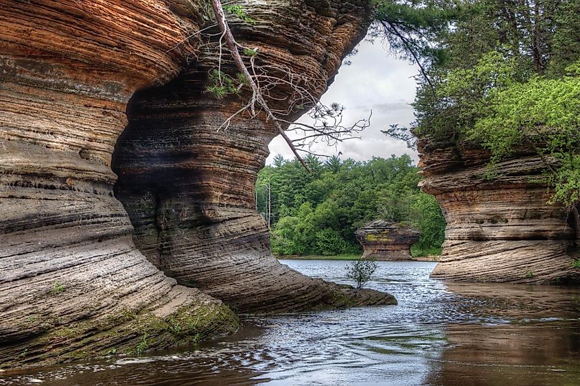 Witches Gulch is a hidden Attraction in Wisconsin Dells and can only be reached by Boat