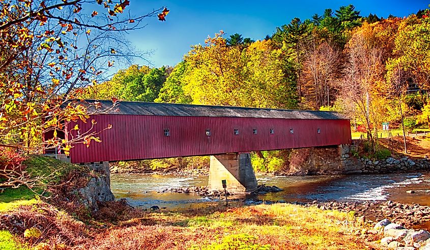 Bridge in Cornwall, Connecticut over Houstanic River