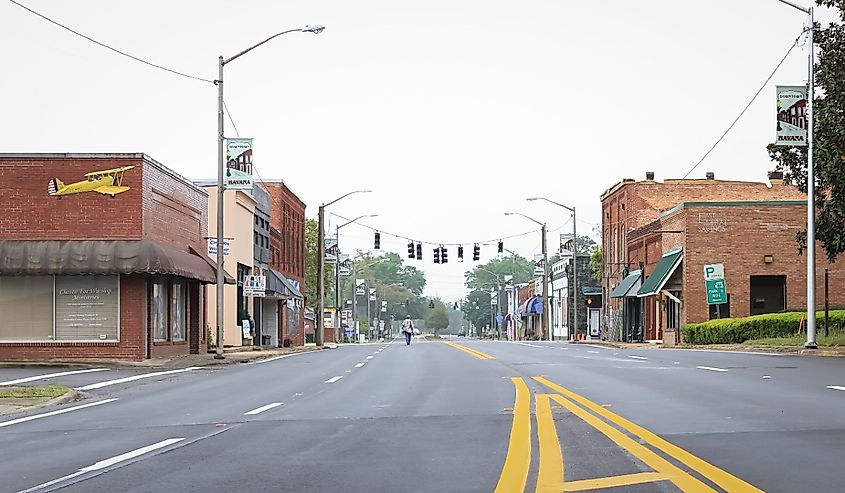 Historic downtown street view in Havana, Florida.