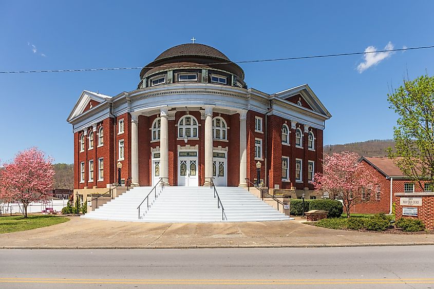 The impressive Erwin Presbyterian Church, founded in 1891. Editorial credit: J. Michael Jones / Shutterstock.com