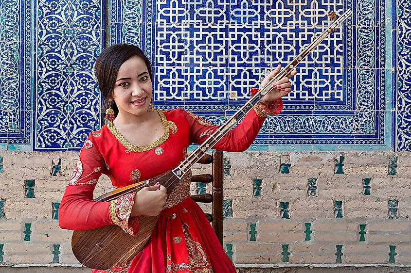 An Uzbek woman in national costume.