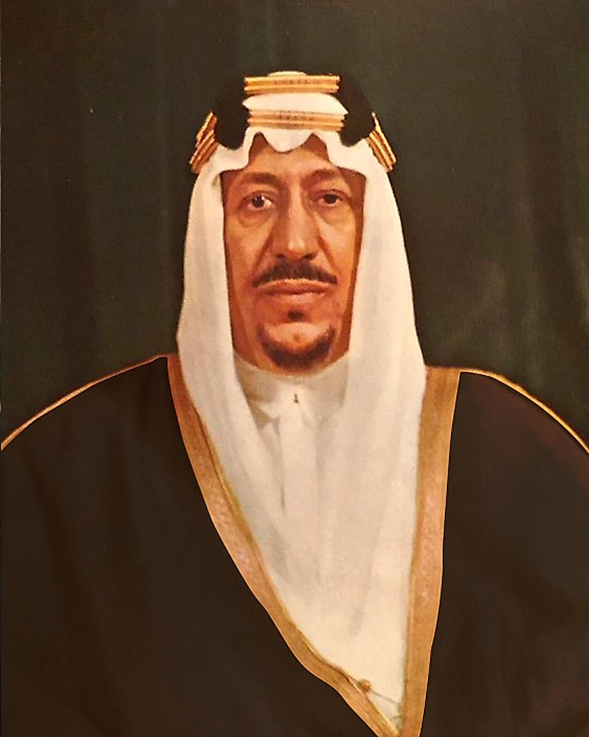 Official portrait of King Saud IV of Saudi Arabia, created 1960. (Public Domain/Wikimedia)