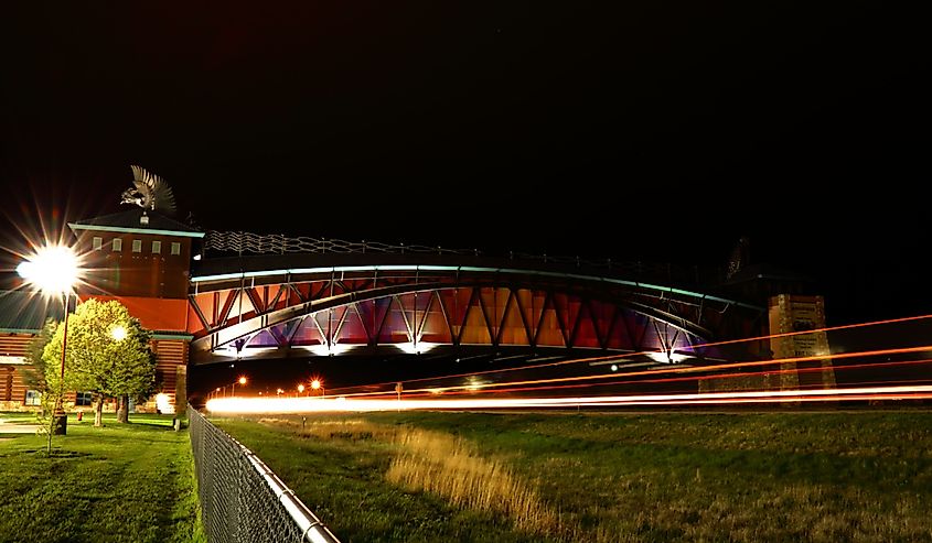 The Great Platte River Road Archway Monument is a museum of and monument to the Platte River valley's role in westward expansion. It spans across interstate 80 near KEARNEY, NEBRASK