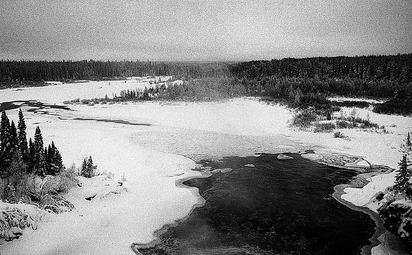 The river as seen from the James Bay road. The Opinaca reservoir is a part of the la Grande hydroelectric complex