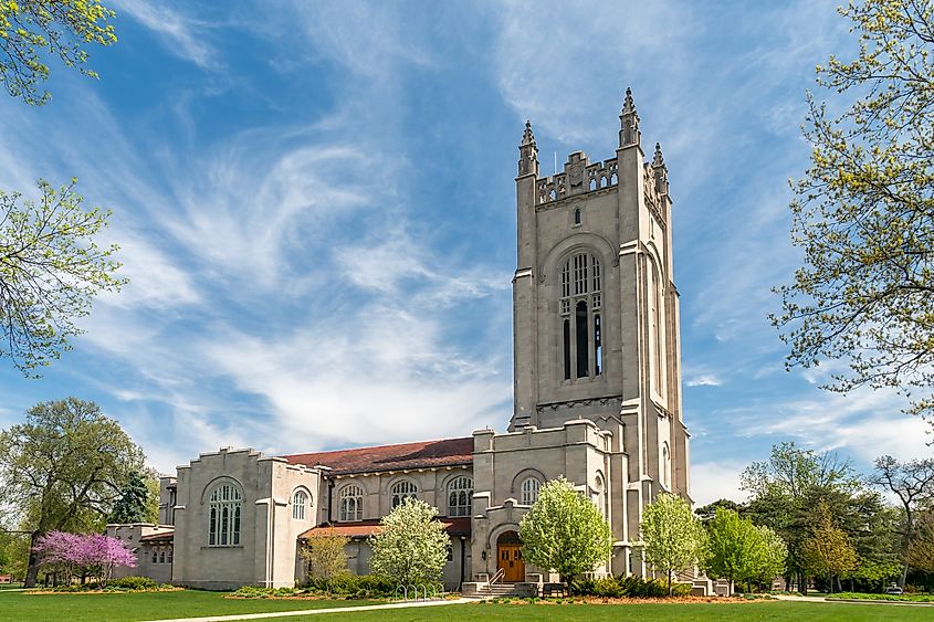 The rustic Skinner Memorial Chapel in Northfield, Minnesota