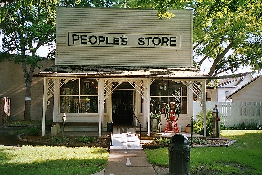 Pioneer Village (Nebraska). In Wikipedia. 