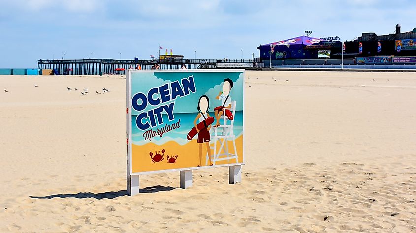 The spectacular beach at Ocean City, Maryland. Editorial credit: refrina / Shutterstock.com.