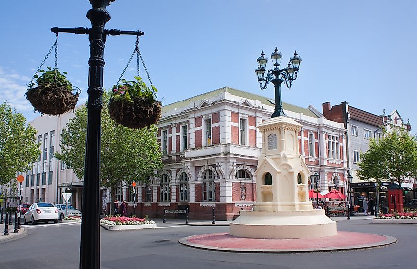 Wanganui, New Zealand: Watt fountain on Victoria Avenue.