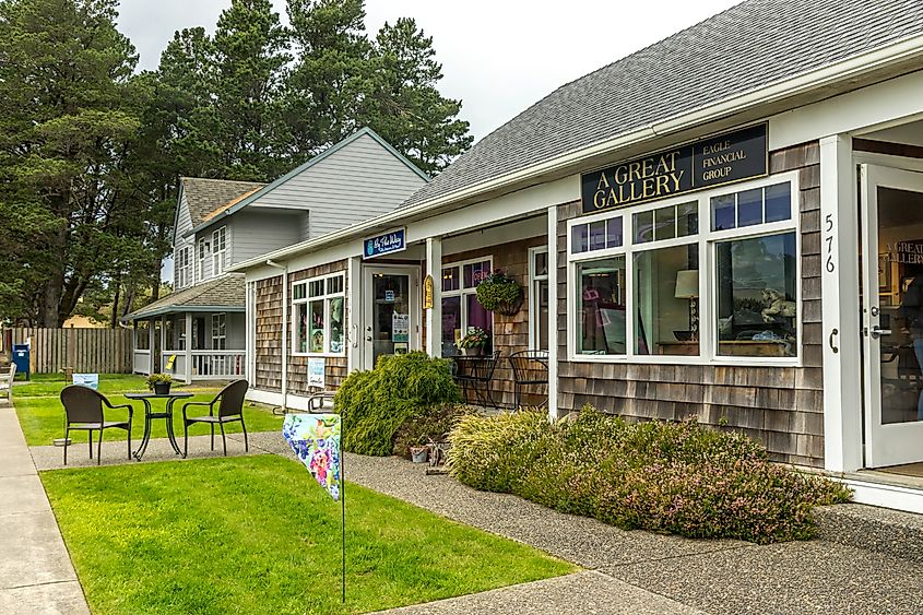 Street view of Gearhart, a city in Clatsop County, Oregon, USA.