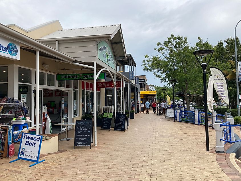 Huskisson, New South Wales. In Wikipedia. https://en.wikipedia.org/wiki/Huskisson,_New_South_Wales By Nick-D - Own work, CC BY-SA 4.0, https://commons.wikimedia.org/w/index.php?curid=113140341