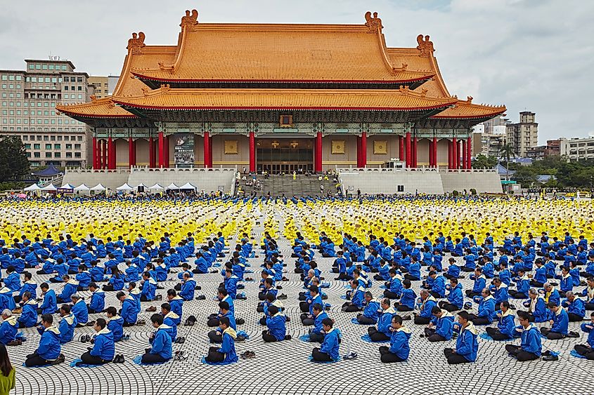 A large group of Falun Gong members meditate in Taipei