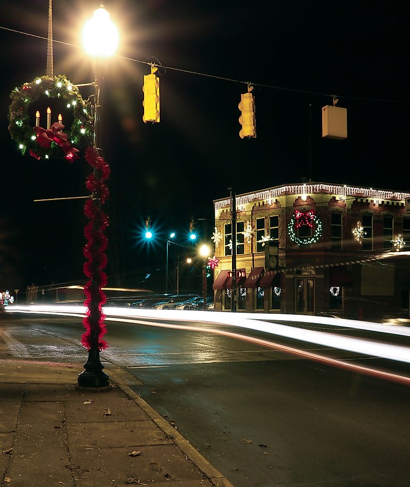 A long exposure of a small-town American American city - Vassar, MI - on Thanksgiving day with Christmas Decorations.