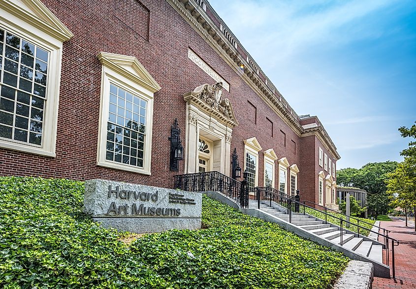 Cambridge, Massacshusetts: View of the Harvard Art Museum on a sunny summer morning