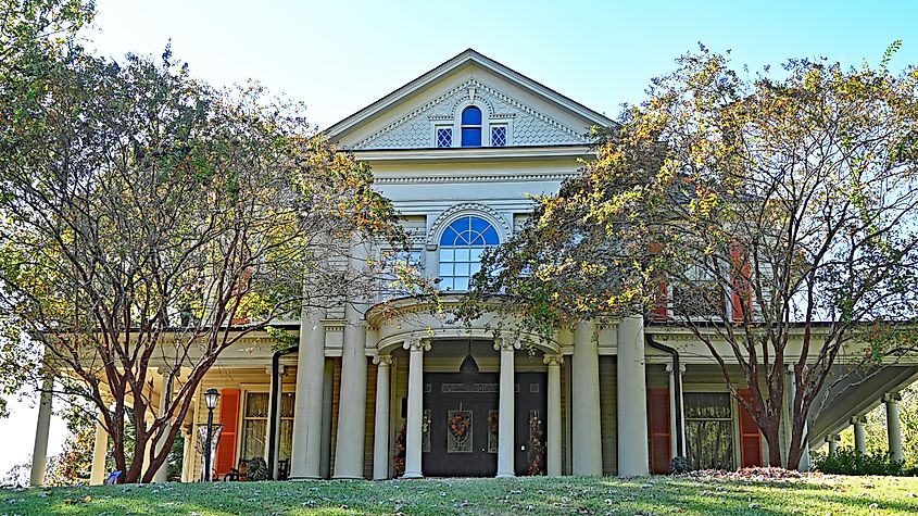 A home in the town of Jasper, Alabama.