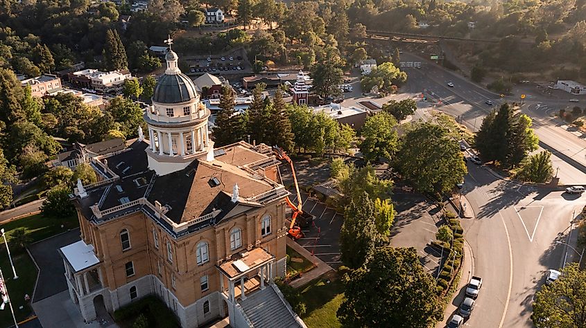 Sunlight illuminating the historic 1898 Courthouse in downtown Auburn, California, highlighting its classic architecture.