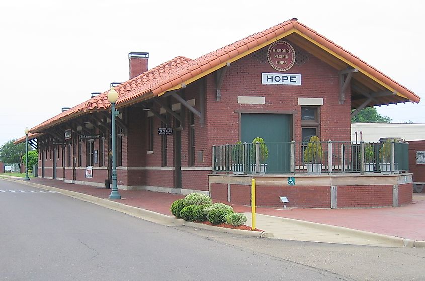 Built by Missouri Pacific in 1917.