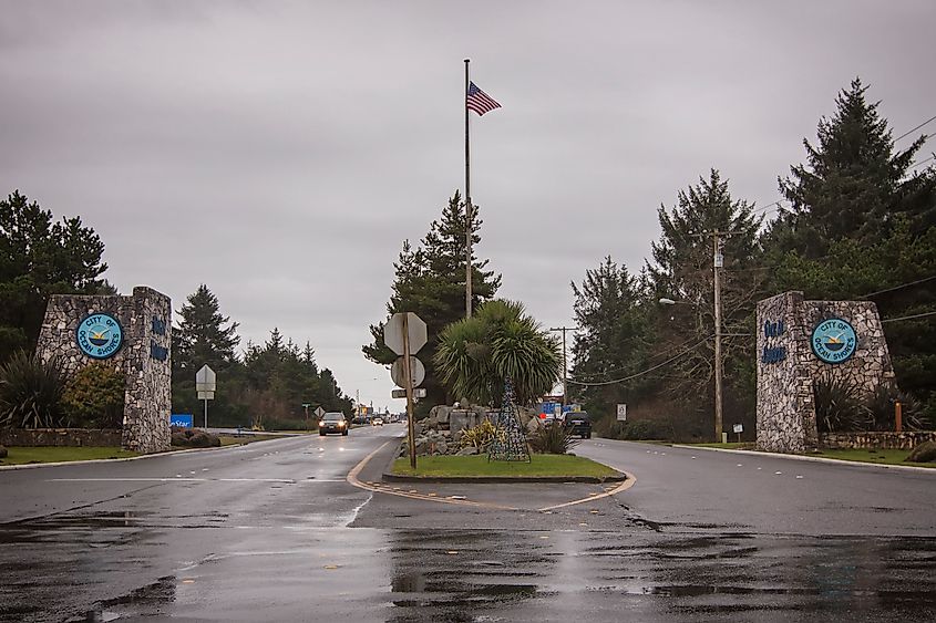 Ocean Shores, Washington. In Wikipedia. https://en.wikipedia.org/wiki/Ocean_Shores,_Washington By © Steven Pavlov / https://commons.wikimedia.org/wiki/User:Senapa, CC BY-SA 4.0, https://commons.wikimedia.org/w/index.php?curid=54603572