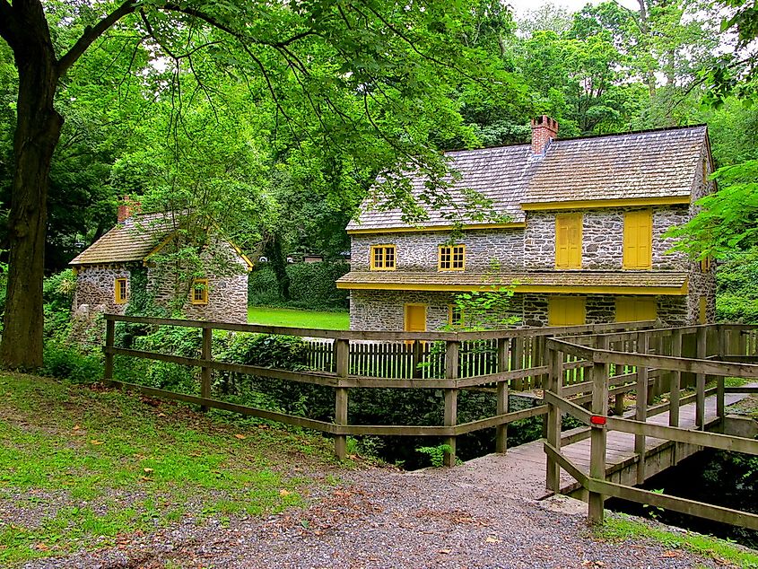 rittenhouse town. pixymagwire via Flickr.