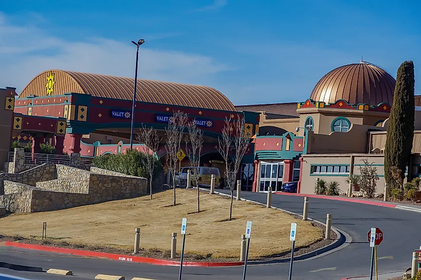 Casino and restaurant in Sunland Park, New Mexico