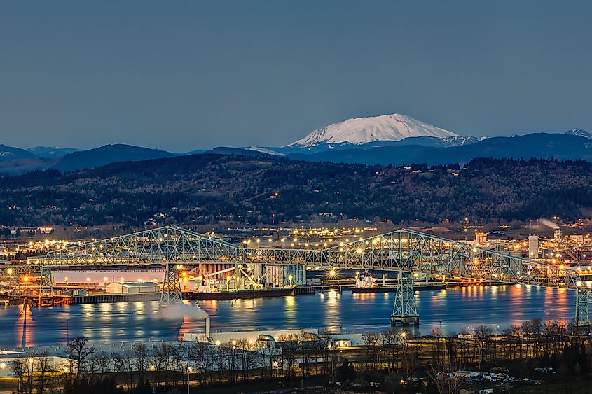 Twilight view of the Lewis & Clark bridge connecting Longview, WA