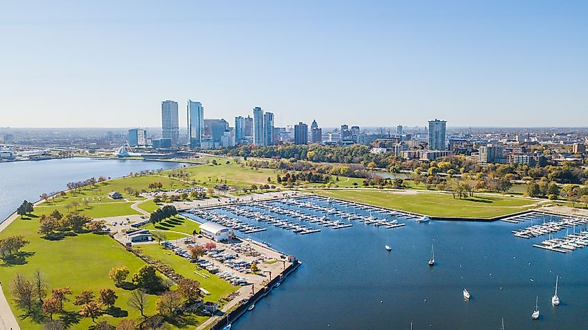 View of the marina and skyline of Milwaukee, Wisconsin.