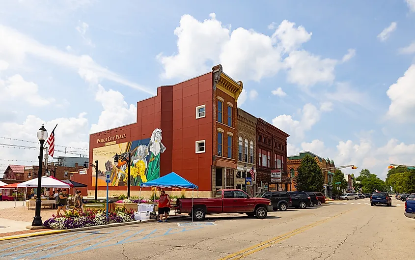 Downtown street in Bluffton, Indiana.