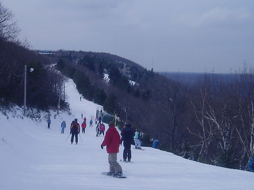 Skiing at Big Pocono State Park