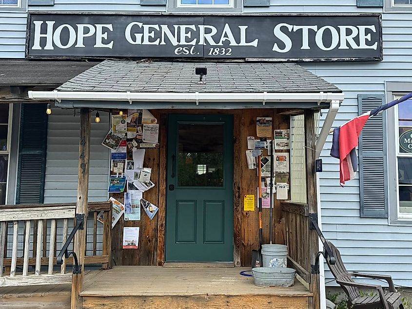 Hope General Store, Maine (Credit: Hope General Store via Facebook)