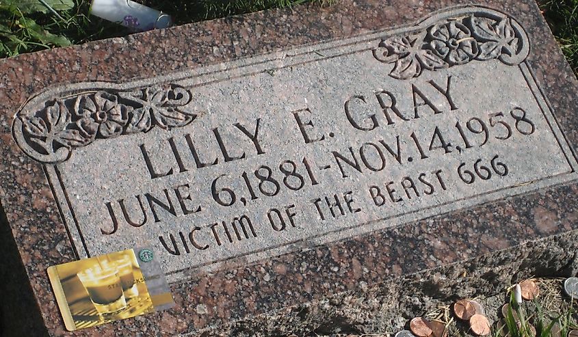 Lilly E. Gray's Infamous Gravesite