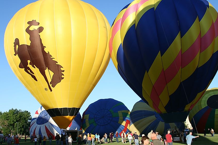 People setting up for the hot air balloon fest in Riverton, Wyoming.