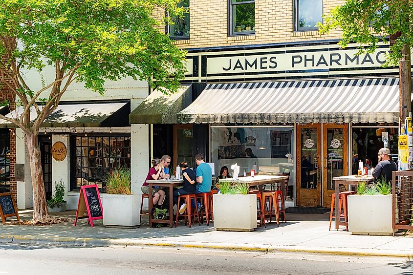 Dining al fresco in downtown Hillsborough, North Carolina.