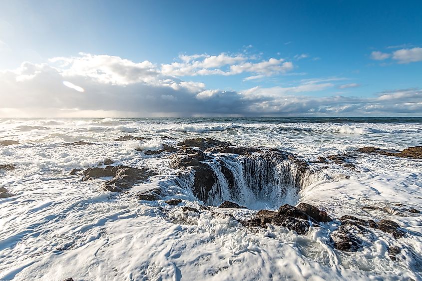 Thor's Well near Yachats, Oregon.