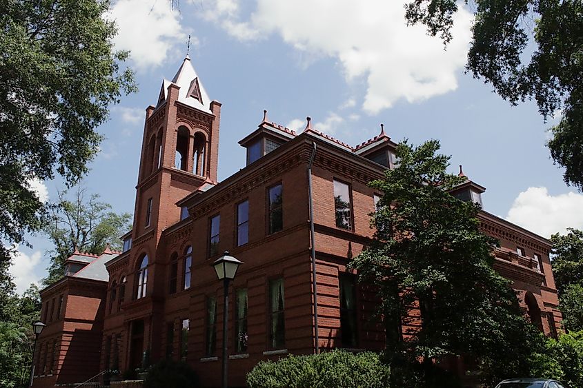 Madison-Morgan Cultural Center.