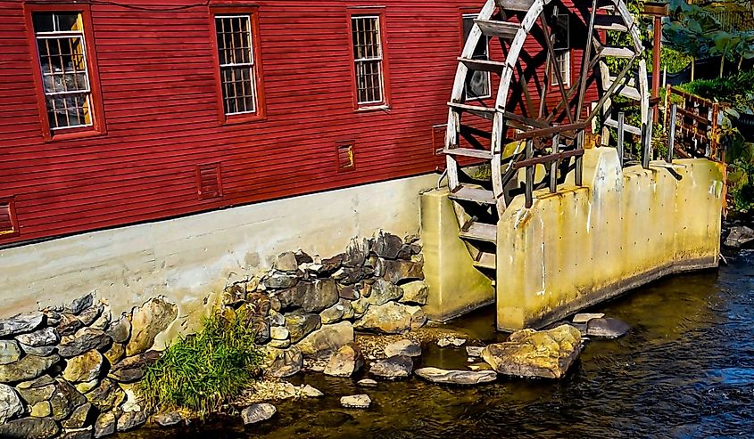 The Littleton, New Hampshire, The Grist Mill on the river