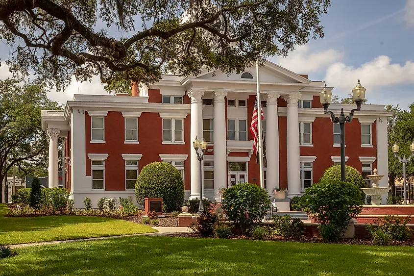  Pasco County Old Historic Courthouse Dade City. Editorial credit: Holly_Smith / Shutterstock.com