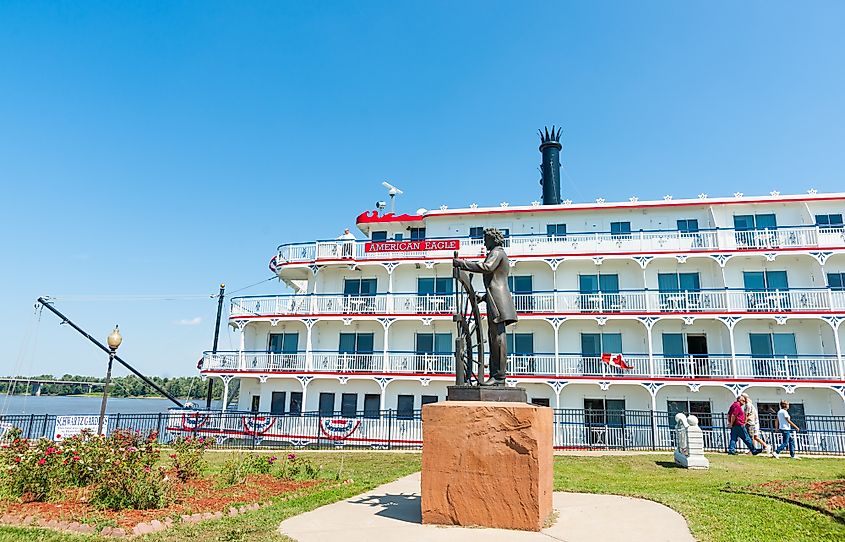 Statue of Mark Twain by the Mississippi River in Hannibal.
