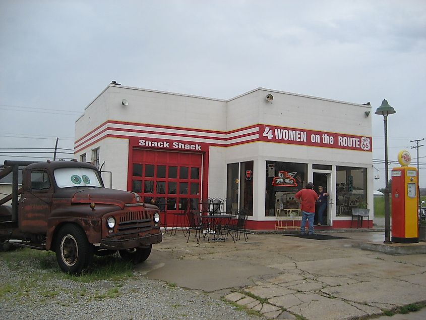 A restored Kan-O-Tex Service Station in the former mining town Galena.