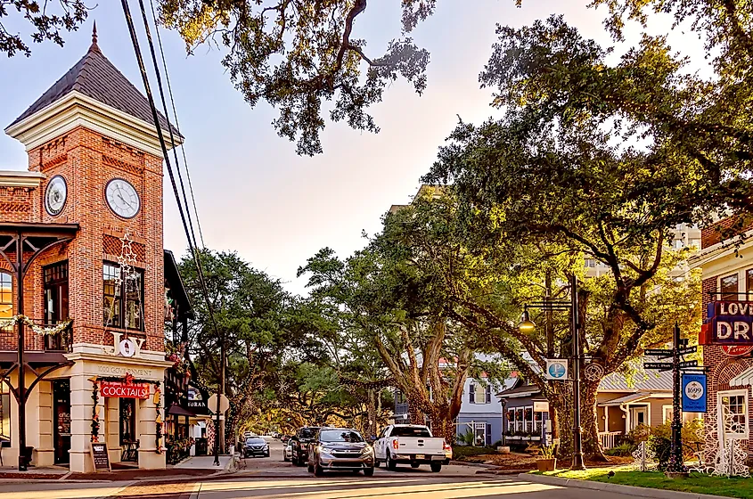 Shops lined along Washington Avenue in Ocean Springs, Mississippi.