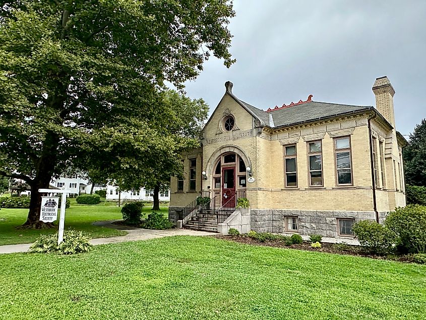 Exterior of Westbrook Historical Society in Westbrook, Connecticut