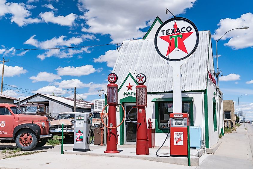 Old Texaco gas station along the highway in Rawlins, Wyoming. Editorial credit: Paul Brady Photography / Shutterstock.com