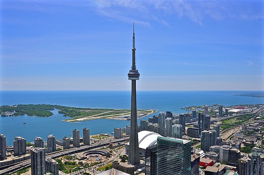 Aerial view of Toronto Island Airport and CN Tower