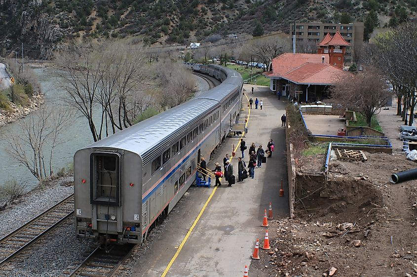 California Zephyr stopped at the Glenwood Springs station.