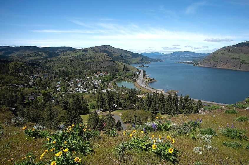 Aerial view of Mosier, Oregon.